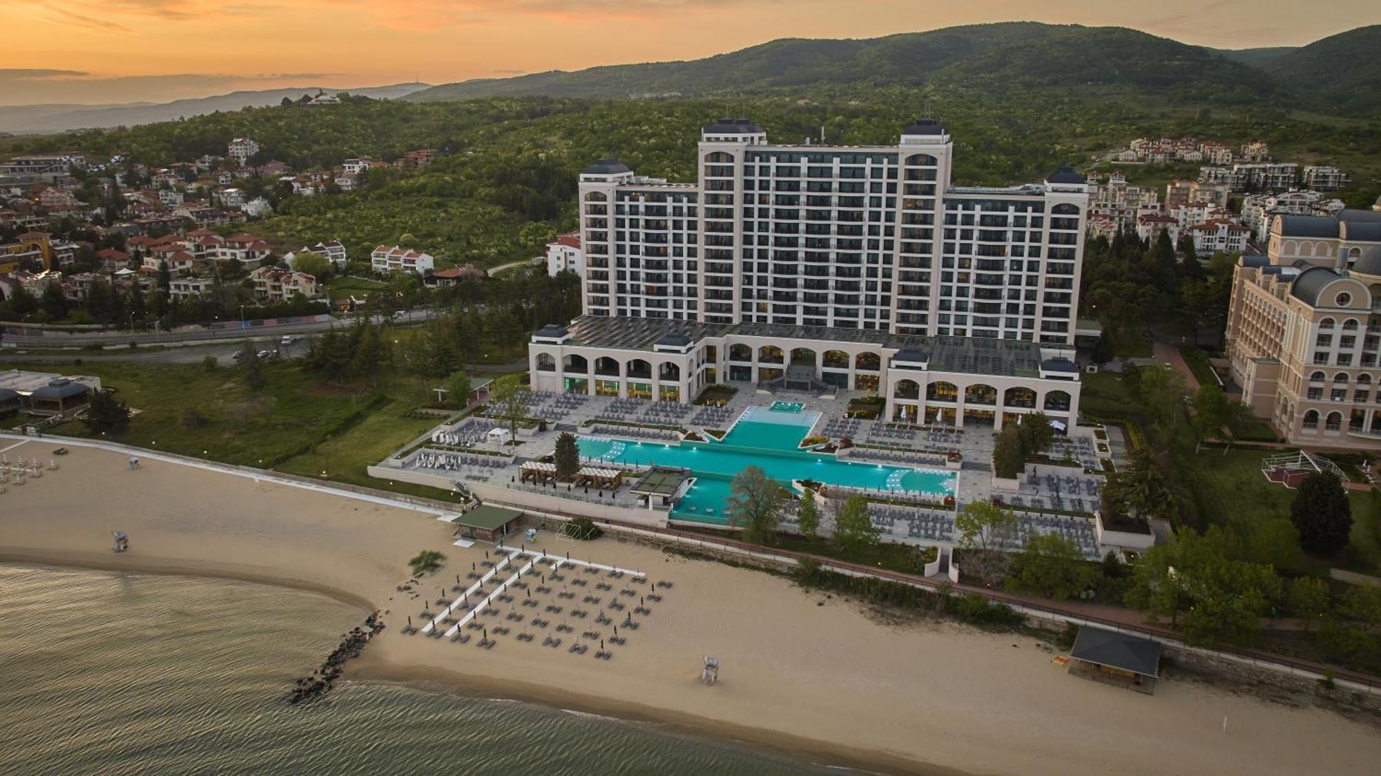 Secrets Sunny Beach Resort & Spa (Adults Only) Extérieur photo